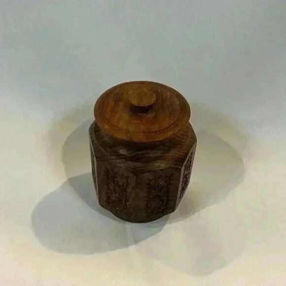 Wooden Octagonal Container Screw Lid Carved Floral Design - Picture 1 of 7